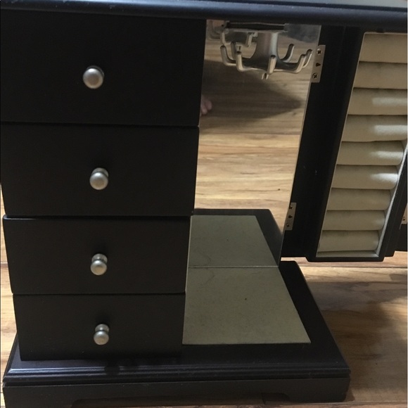 Small Mini Armoire-style Jewelry Box Holder - Picture 2 of 6